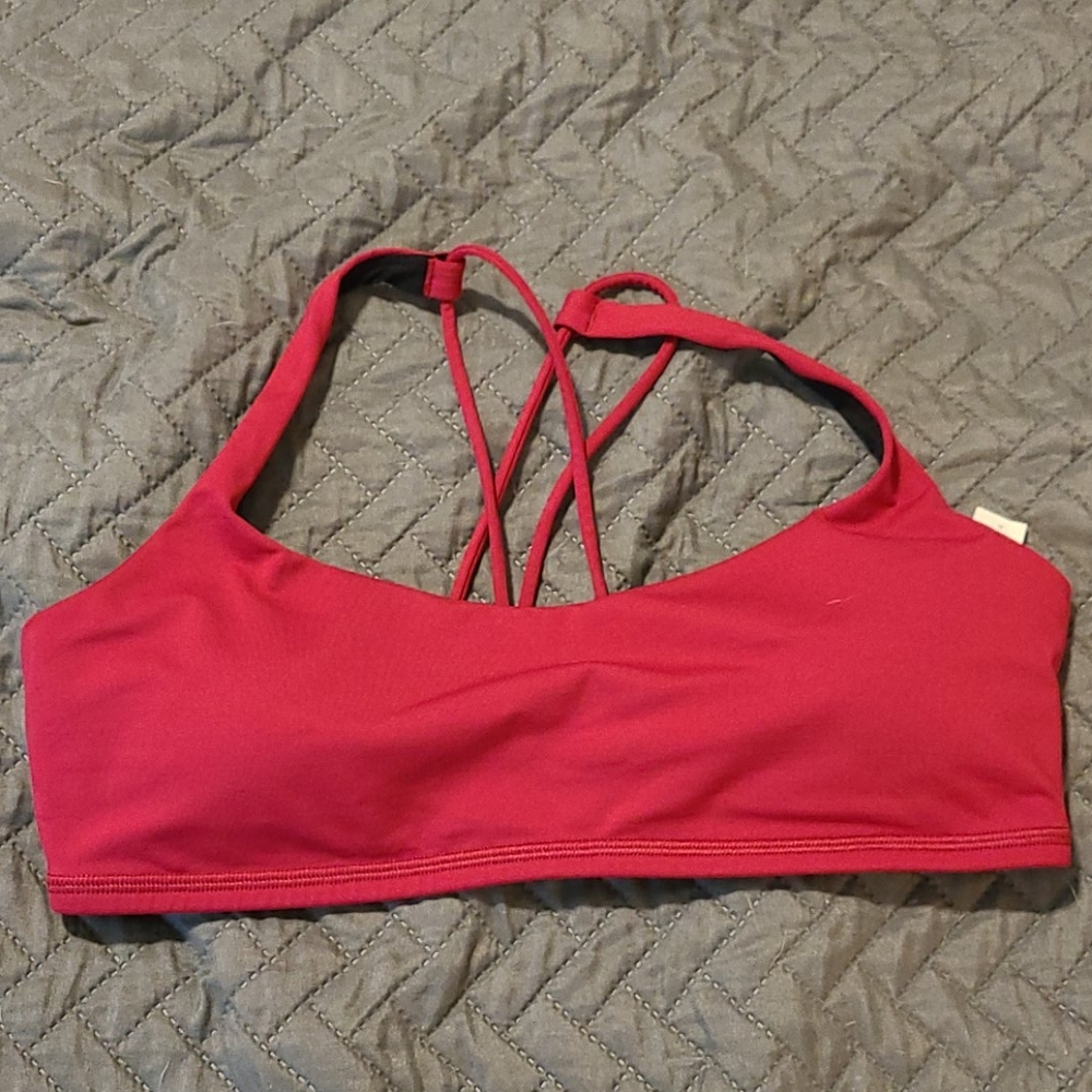 Lululemon sports bra